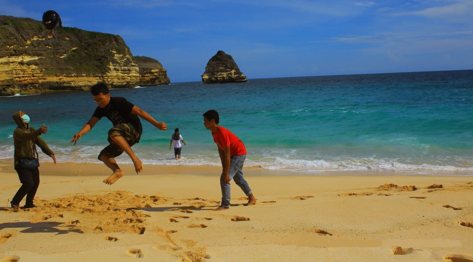 Indonesian Beach public