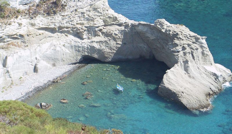 11 Best Beaches In Ponza Island, Pontine Islands, Italy - Ultimate ...