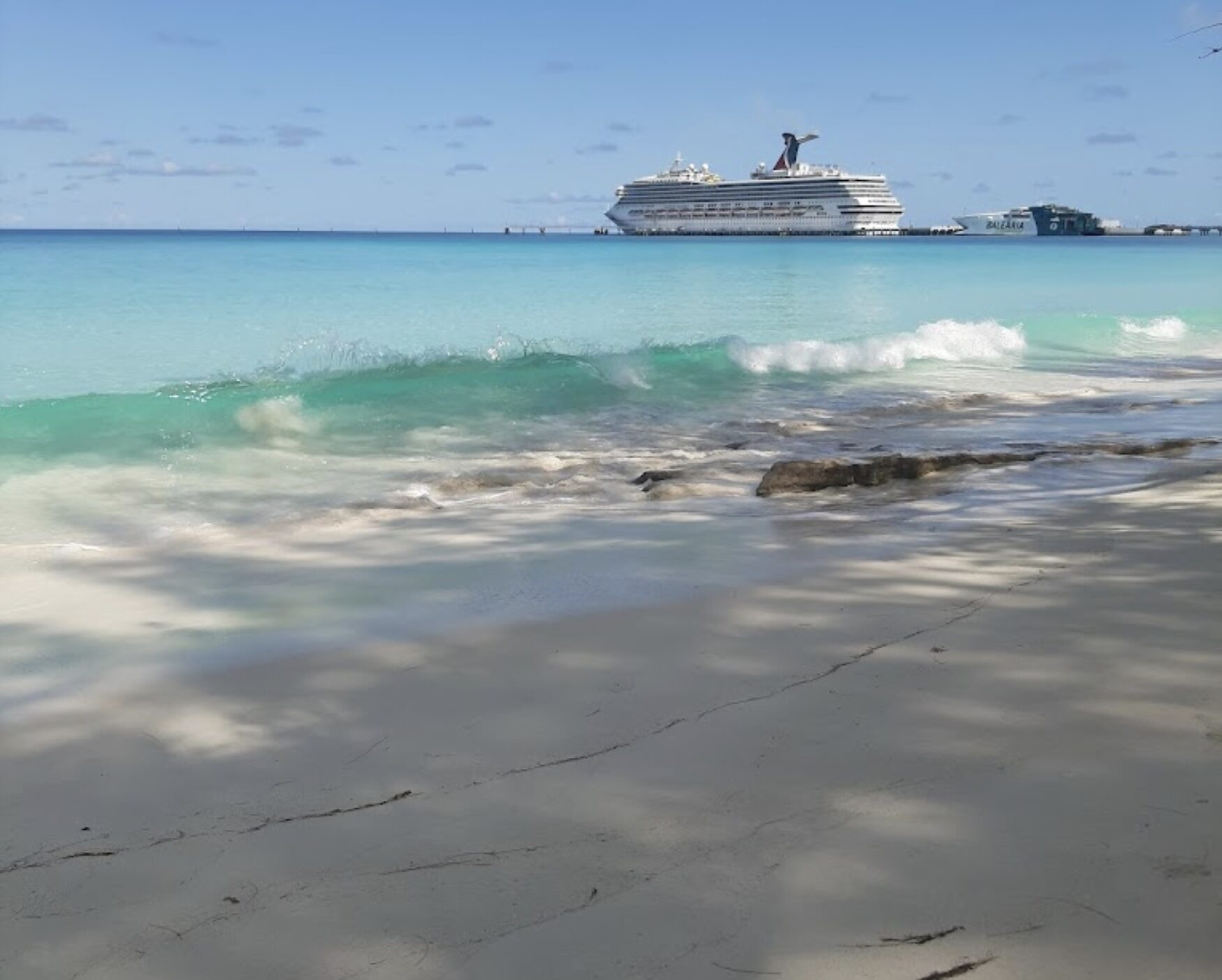 геленджик багамы пляж