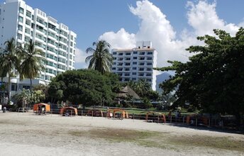 Colombia, Santa Marta, Playa Costa Azul beach