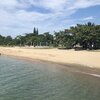 Honduras, Delfines Bay beach, view from pier, left