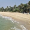 India, Kerala, Perunneermangalam beach, view from water