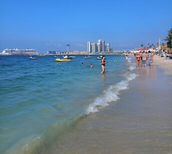 United Arab Emirates (UAE), Dubai, Dubai Marina beach