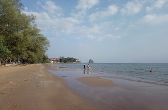 Vietnam, Bai Duong beach, sandbank