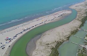 Albania, Darzez beach