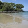 Hawaii, Mau'umae beach, wet sand