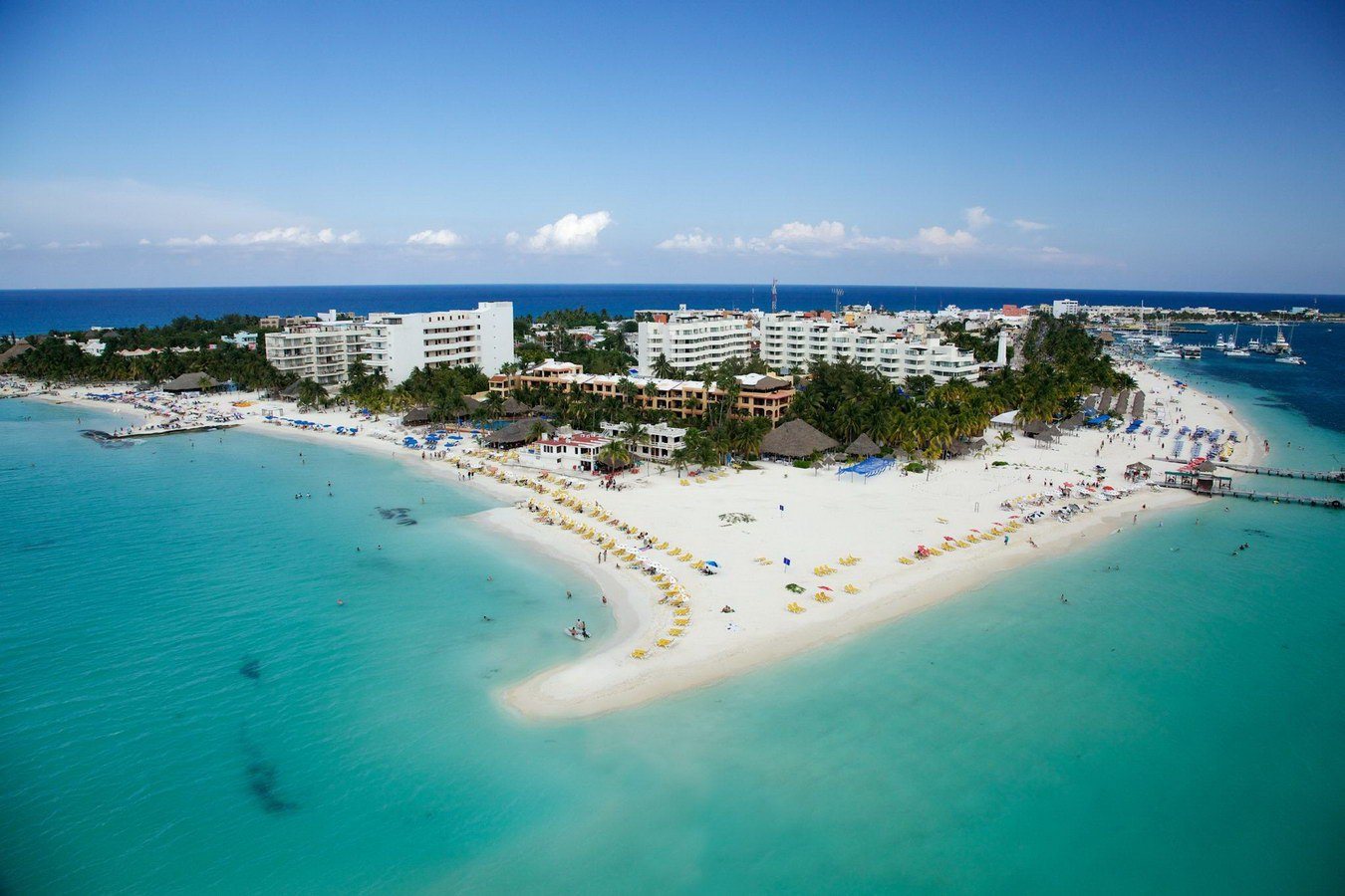 mujeres beach cancun